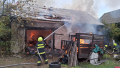 Oheň v Dolanech zničil hospodářské stavení