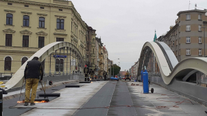 Rejnok v centru už má koleje v obou směrech