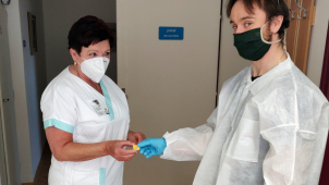 Prostějovská nemocnice měří teplotu unikátním způsobem