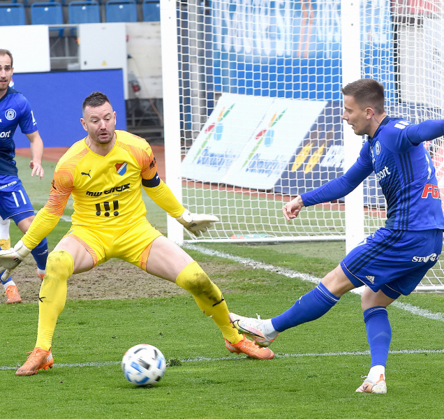 Látal: Soupeře tlačíme, jenže je to bez šancí