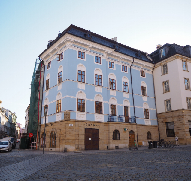Historie olomouckých staveb: Krajinská lékárna