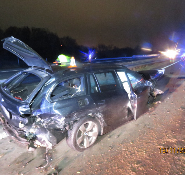 Policisté pátrají po svědcích dopravní nehody