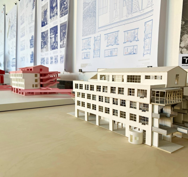 Co s opuštěnou budovou v Tomkově ulici? Proběhla debata