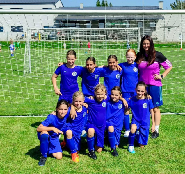 Mladé fotbalistky SK Sigma hrály v Nedvězí