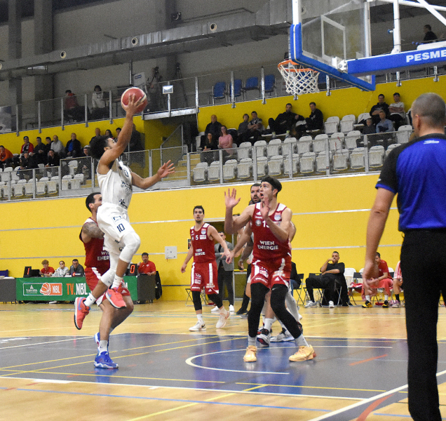 Basketbalisté BK REDSTONE přehráli Vídeň