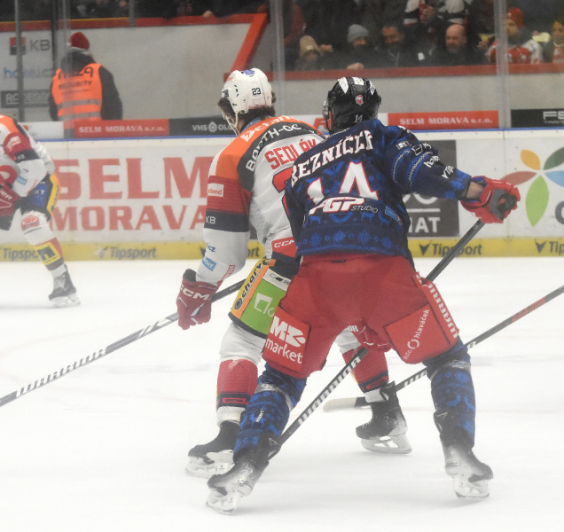 Hokejisté HC Olomouc prohráli s Pardubicemi