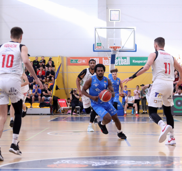 První zápas o bronz hraje BK Olomoucko v Děčíně