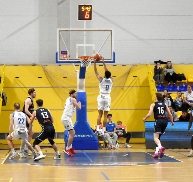 Basketbalisté BK Olomouc prohráli s USK