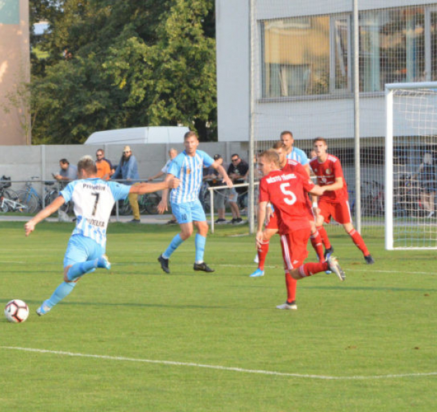 Prostějov doma remizoval s Třincem