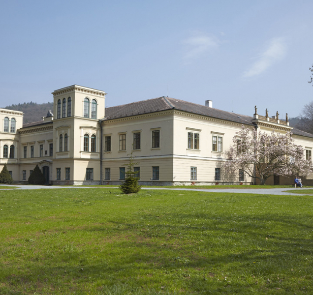 Zámek v Čechách pod Kosířem může být Památkou roku 2019