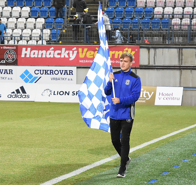 Fotbalová Sigma snížila základní platy