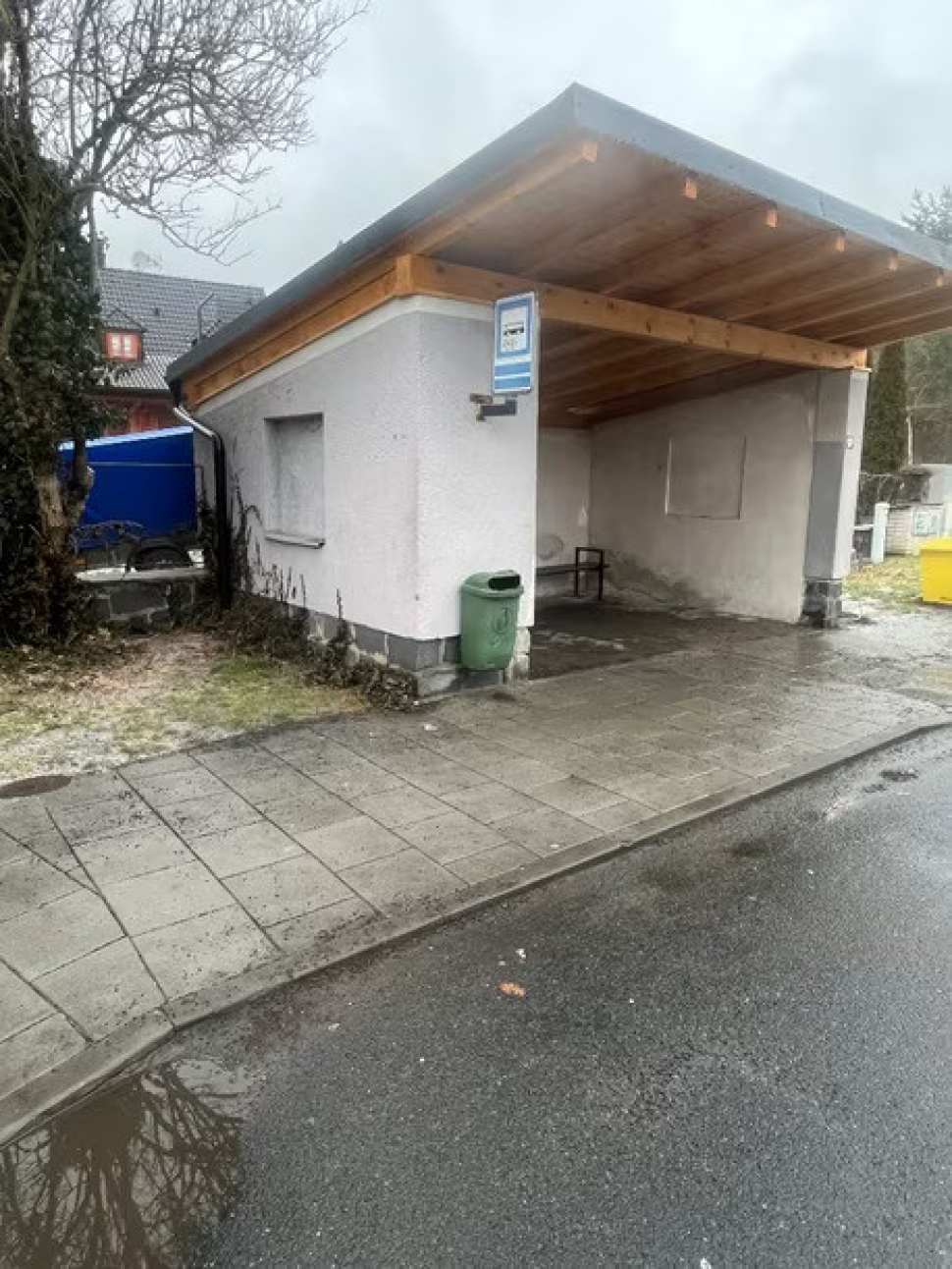Ostudnou zastávku na Svatém Kopečku konečně opraví